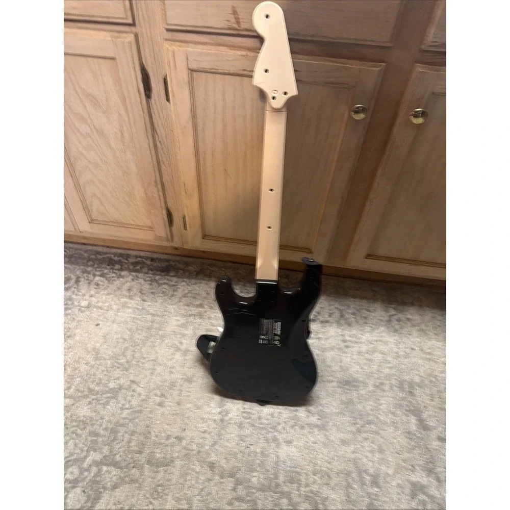 Harmonix Stratocaster Guitar Controller - Black